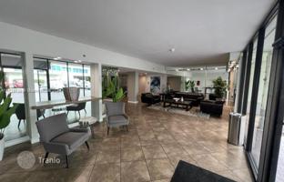 2-bedroom apartments in condo 113 m² in North Miami Beach for $490,000