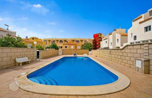 4-bedroom townhouse 150 m² in Fanabe for 595,000 €