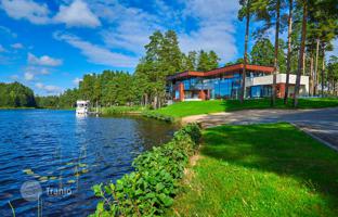 7-room house 1,006 m² in Babīte. Price on request