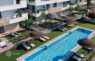 2-bedroom apartment 96 m² in Los Alcazares for 316,000 €