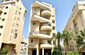 Five-room apartment on the second line from the sea in the center of Netanya, Israel for $685,000