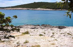 Land plot 775 m² in Kavran for 95,000 €