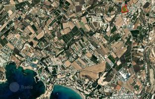 Land plot 8,200 m² in Peyia for 1,170,000 €