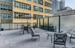 2-bedroom apartment in Roehampton Avenue for C$857,000