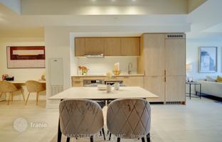 5-bedroom apartment in Shuter Street for C$890,000