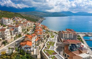 2-bedroom apartment 92 m² in Tivat city for 723,000 €