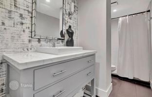 2-bedroom apartments in condo 105 m² in Hollywood for $270,000
