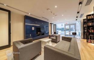 2-bedroom apartment in Roehampton Avenue for C$1,229,000
