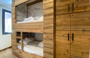2-bedroom apartment 41 m² in Val d'Isere for 760,000 €