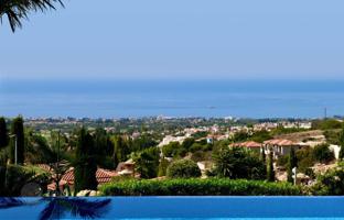 3-bedroom villa in Tala for 1,174,000 €
