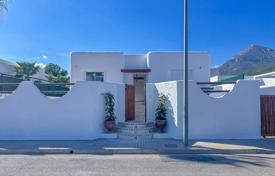 Bright villa with a large plot in Polop, Alicante, Spain for 422,000 €