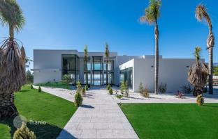 5-bedroom villa 1,174 m² in Benahavis for 5,200,000 €