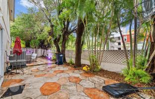4-bedroom house 197 m² in Doral for $950,000