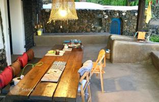 Traditional stone villa on Pantelleria island, Sicily, Italy for 700,000 €