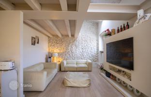 Exclusive apartment in the heart of Bardolino on Lake Garda, Italy for 1,250,000 €