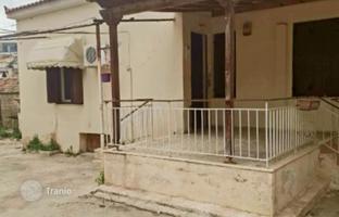 2-room chalet 130 m² in Athens for 300,000 €
