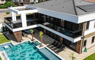 5-bedroom villa 422 m² in Camyuva for 111,056,000 TRY