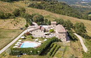 12-bedroom villa 918 m² in Umbertide for 1,680,000 €