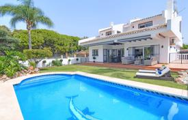 Furnished villa with a swimming pool, a garden and a terrace, Marbella, Spain for 1,750,000 €