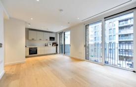 Two-bedroom apartment in a residence with a roof-top terrace and a panoramic view, in central London, UK for 1,620,000 €