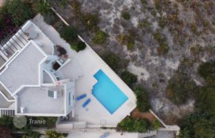 Land plot 2,006 m² in Kalathas for 580,000 €