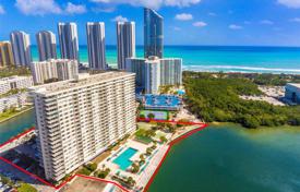 Condo – Sunny Isles Beach, Florida, USA for $565,000