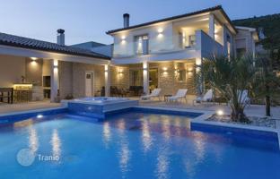 4-bedroom house 240 m² in Labin for 1,350,000 €