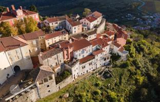 2-room house 200 m² in Motovun for 420,000 €