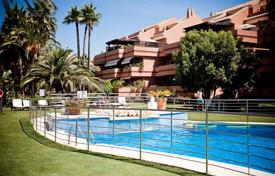 Spacious apartment with a parking and a terrace in a residential complex with swimming pools and gardens, Puerto Banus, Spain for 735,000 €