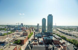 5-bedroom apartment in Old Toronto for C$1,099,000